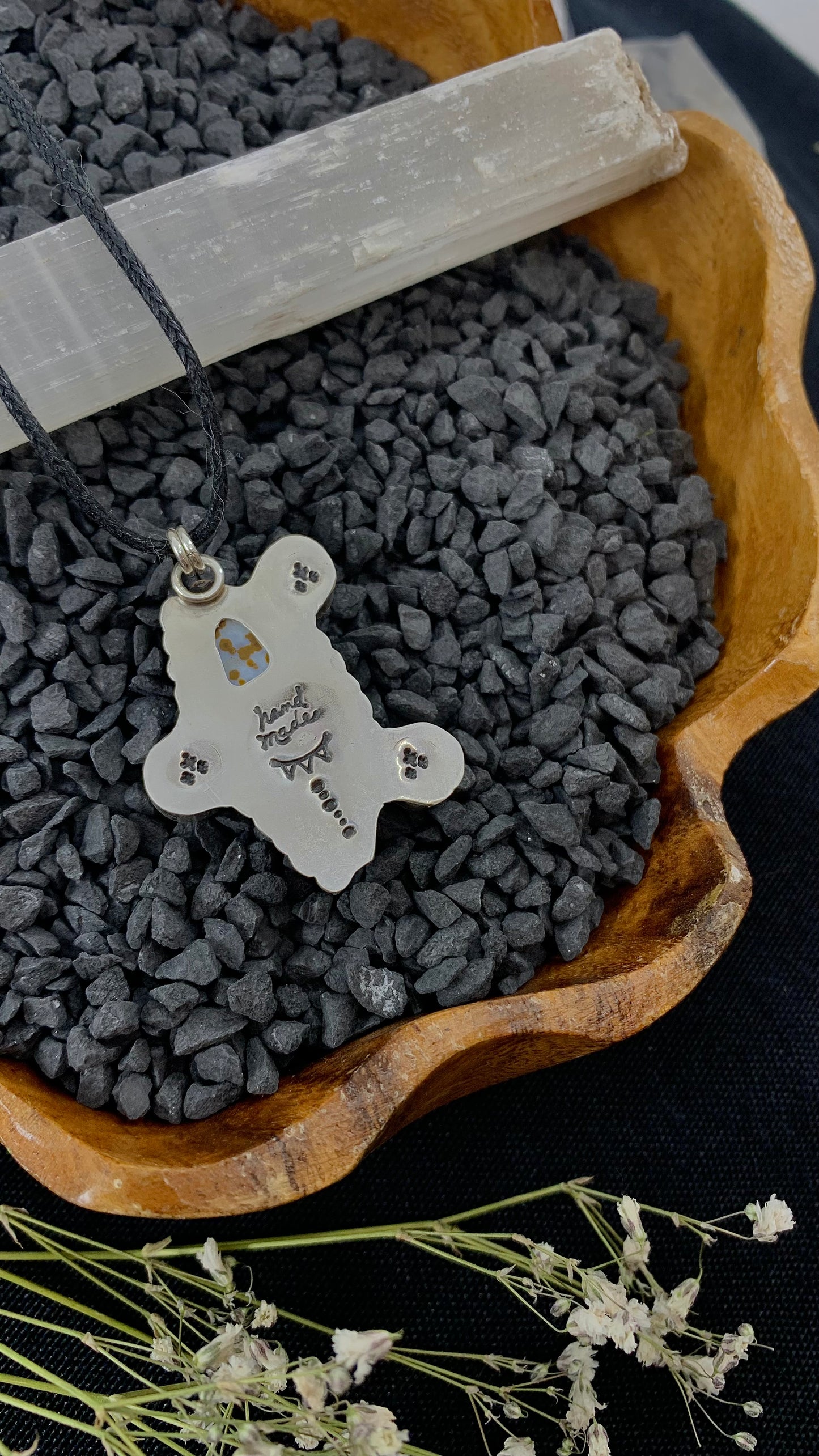 Polka Dot Agate & Forget-Me-Not Necklace