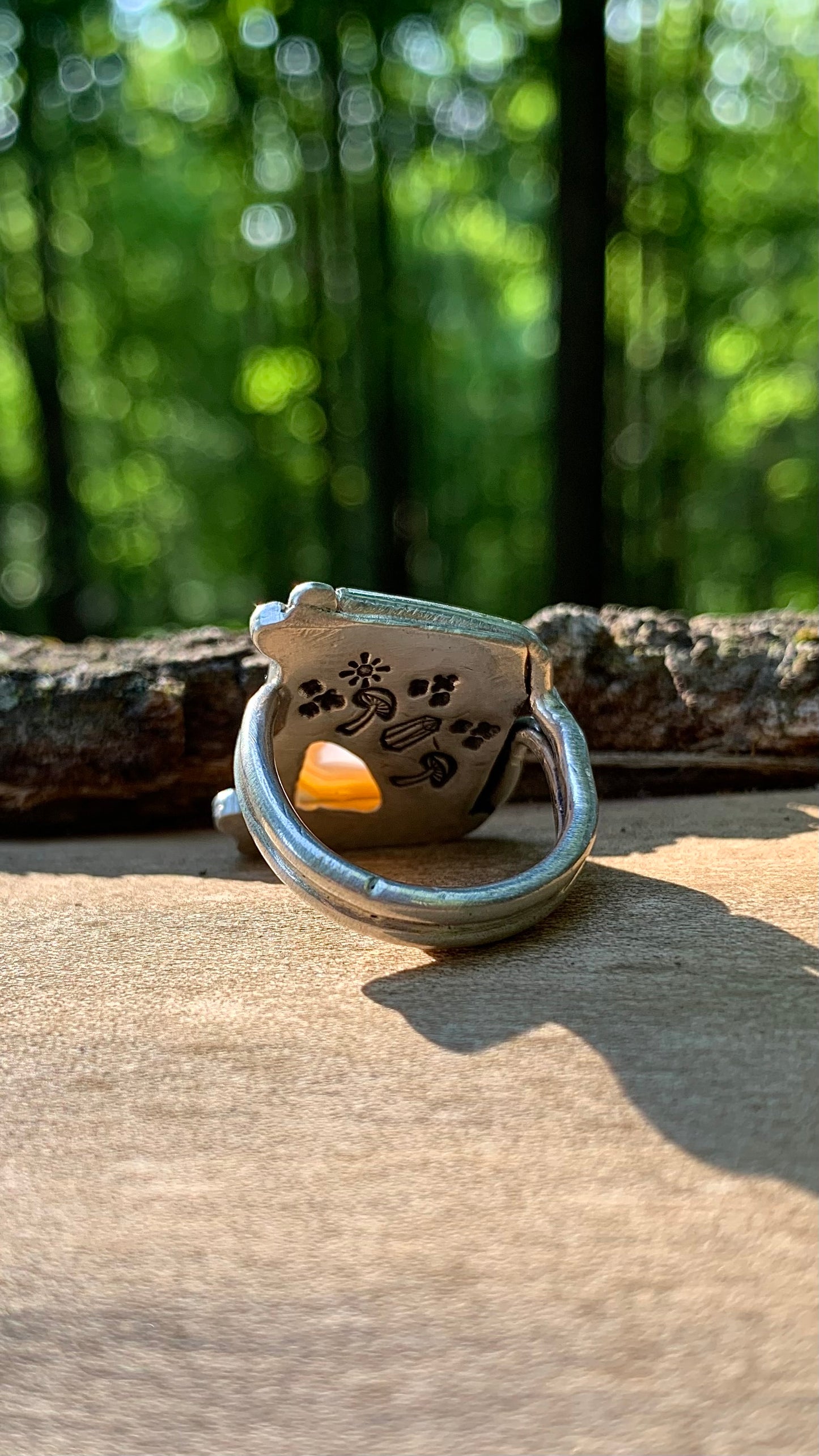 Groovy Montana Agate Ring