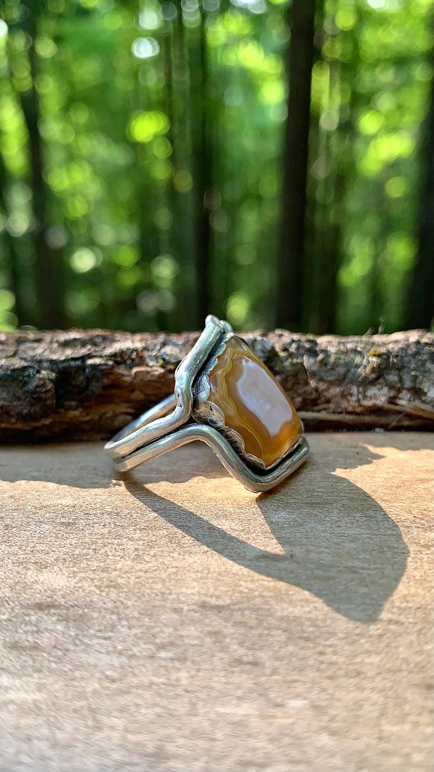 Groovy Montana Agate Ring